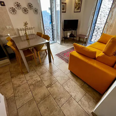 Casa Sole Di Lara