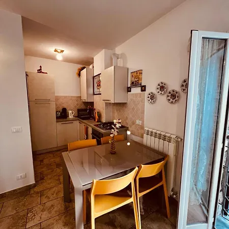 Casa Sole Di Lara Διαμέρισμα